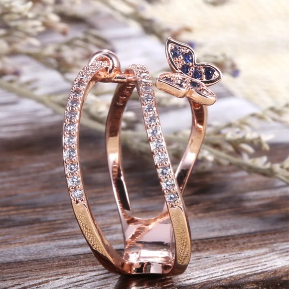 New Butterfly Rose Gold 925 Sterling Silver Ring - Picture 4 of 6